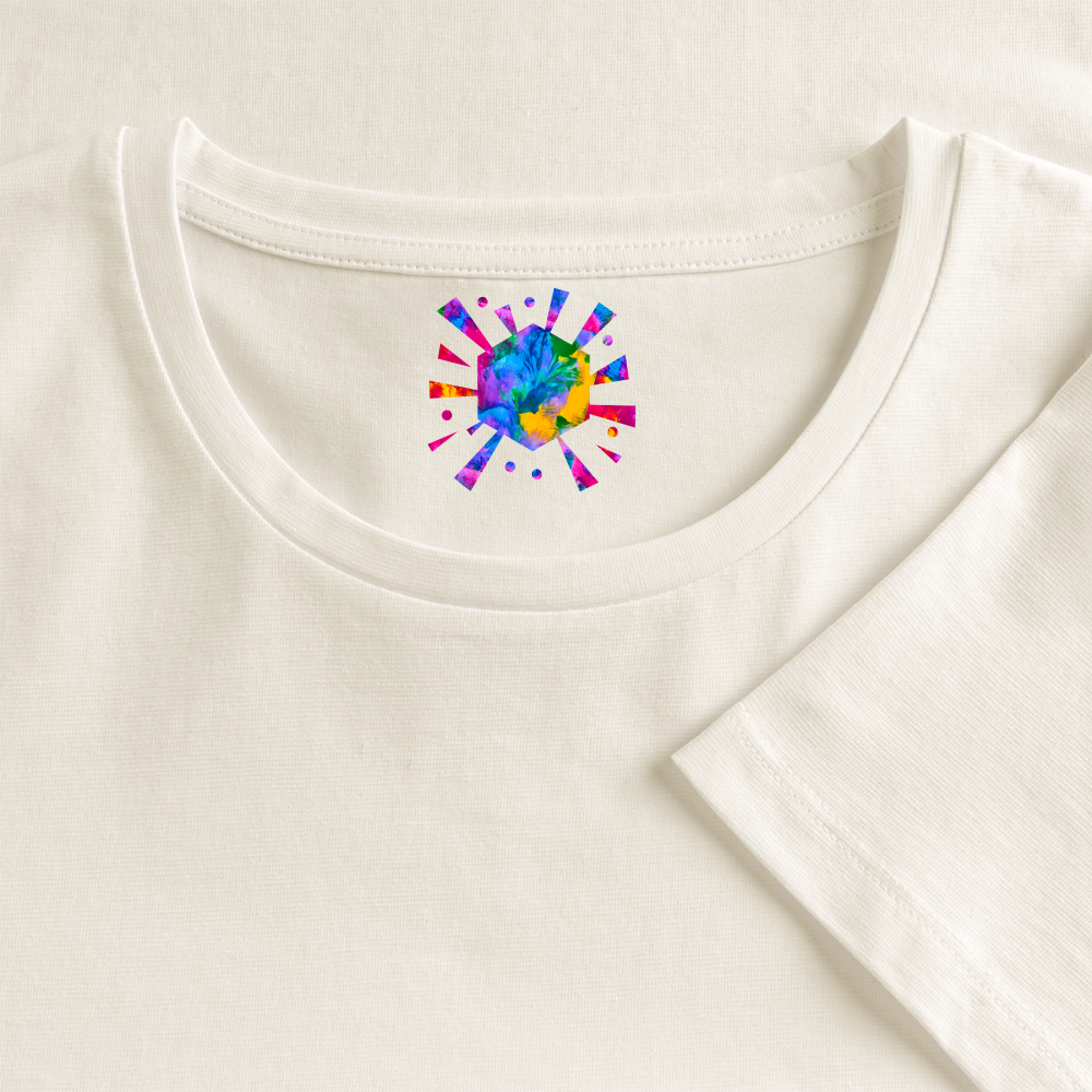 Frauen Premium T-Shirt "Prisma" - Naturweiß